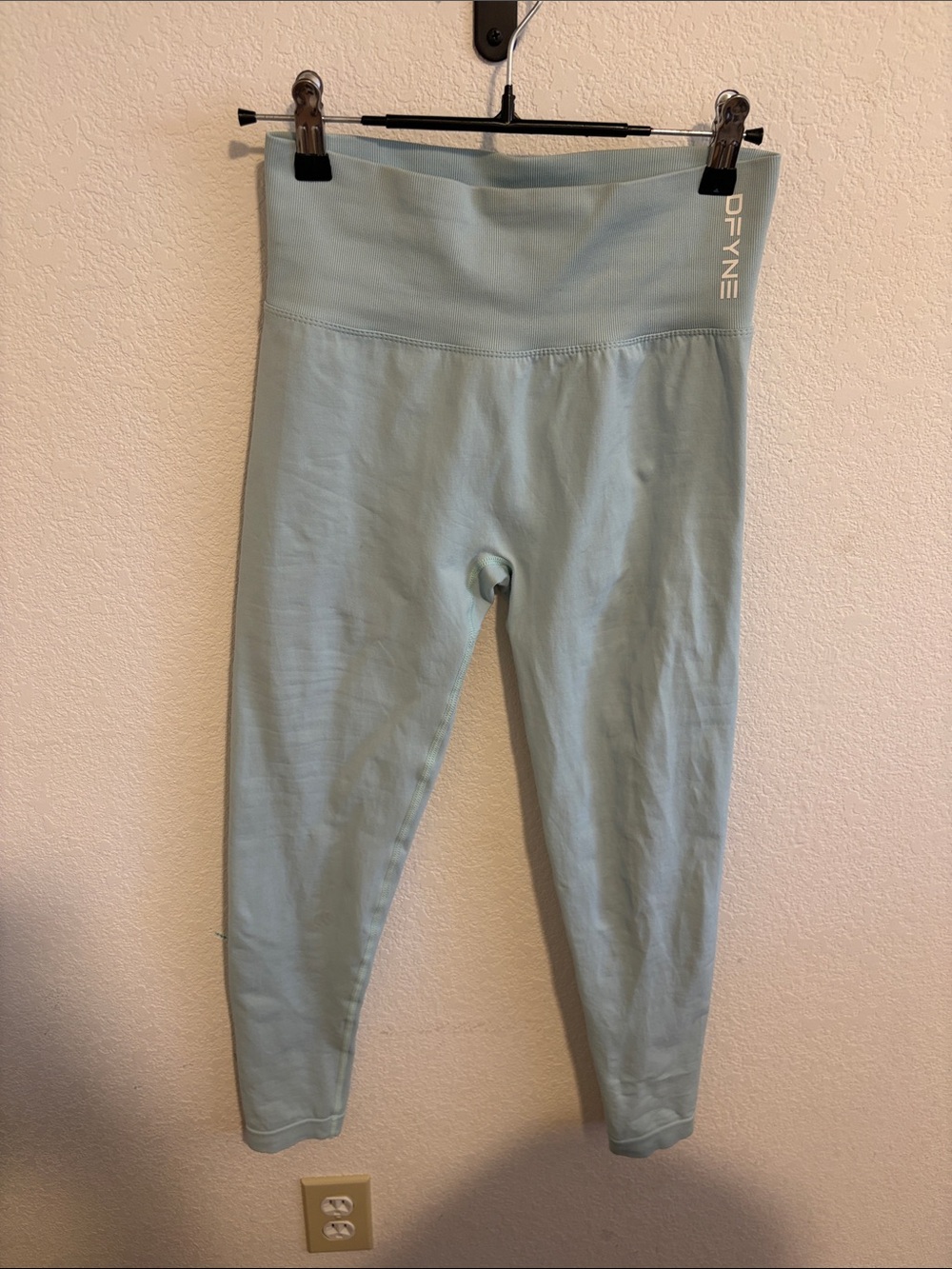 DFYNE DYNAMIC Light Blue Leggings